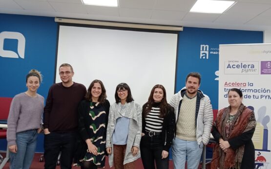 canva y cap cut mairena del aljarafe